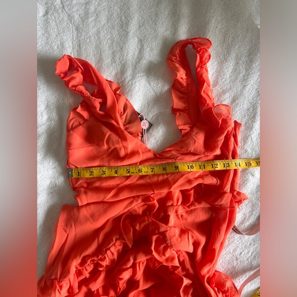 NWT House of CB pixie ruffle Georgette Body-con Cocktail Dress - Picture 12 of 12